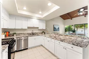 2602 N Tustin Ave, Santa Ana, CA 92705 - Photo 11