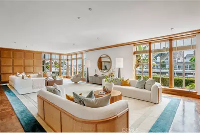 15 The Colonnade, Long Beach, CA 90803 - Photo 1