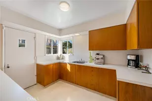 15 The Colonnade, Long Beach, CA 90803 - Photo 17