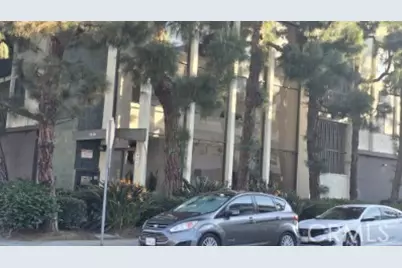 1140 E Ocean Boulevard #109, Long Beach, CA 90802 - Photo 1