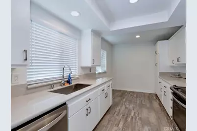 5763 Laguna Way #49, Cypress, CA 90630 - Photo 9