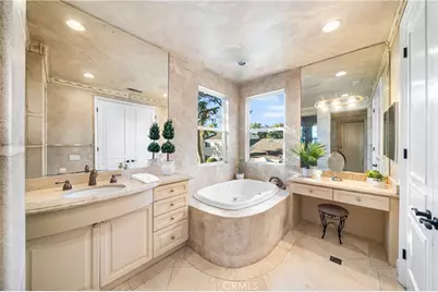 19731 Estate Circle, Huntington Beach, CA 92648 - Photo 33