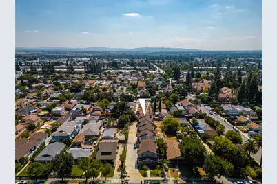 418 E Olive #B, Monrovia, CA 91016 - Photo 31