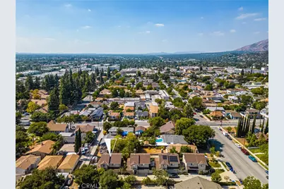 418 E Olive #B, Monrovia, CA 91016 - Photo 33