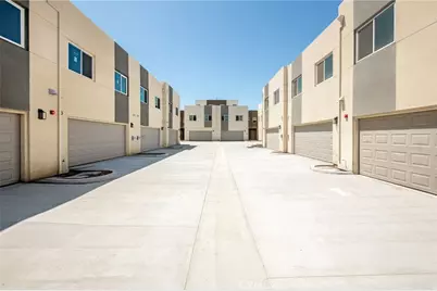 1022 W 223rd Street #6, Torrance, CA 90502 - Photo 35
