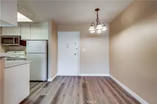 5585 E Pacific Coast, Long Beach, CA 90804 - Photo 9