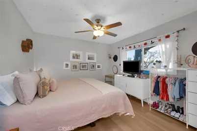 2701 E 17th Street, Long Beach, CA 90804 - Photo 33