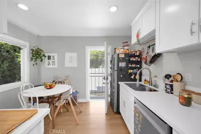 2701 E 17th Street, Long Beach, CA 90804 - Photo 29
