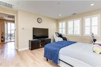 135 Fixie, Irvine, CA 92618 - Photo 17