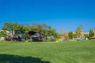 135 Fixie, Irvine, CA 92618 - Photo 31