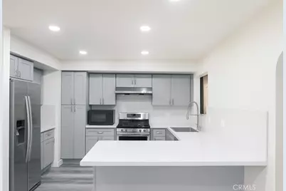 6631 Walton, Huntington Beach, CA 92647 - Photo 3