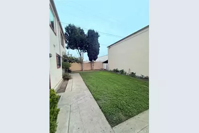 1000 E Bishop Street #M2, Santa Ana, CA 92701 - Photo 11