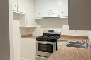 1000 E Bishop St, Santa Ana, CA 92701 - Photo 19