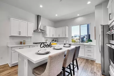 168 Sawbuck, Irvine, CA 92618 - Photo 5