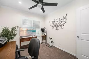 2697 W Parkside Ln, Anaheim, CA 92801 - Photo 27