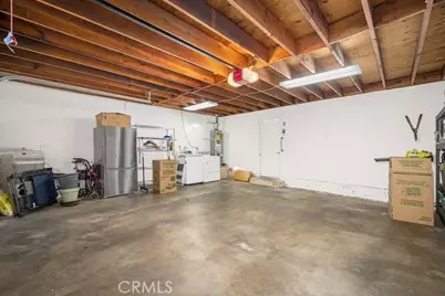 2697 W Parkside Lane, Anaheim, CA 92801 - Photo 37