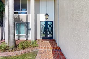 3560 Iris Cir, Seal Beach, CA 90740 - Photo 3