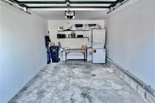 16765 S Pacific Ave #&apos b&apos, Huntington Beach, CA 90742 - Photo 35