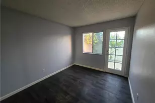 14515 Woodland Dr, Fontana, CA 92337 - Photo 13