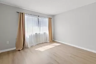 1080B Cabrillo Park Dr, Santa Ana, CA 92701 - Photo 15