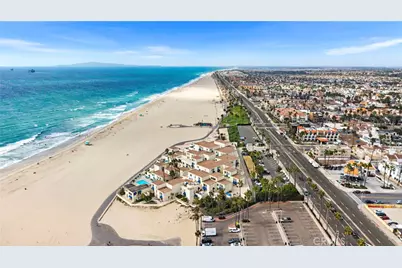 711 Pacific Coast #330, Huntington Beach, CA 92648 - Photo 49