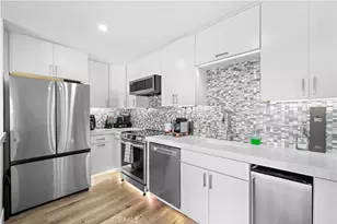 711 Pacific Coast, Huntington Beach, CA 92648 - Photo 11