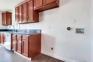 521 W 98th, Los Angeles, CA 90044 - Photo 25