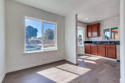 521 W 98th, Los Angeles, CA 90044 - Photo 13