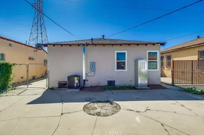 521 W 98th, Los Angeles, CA 90044 - Photo 37