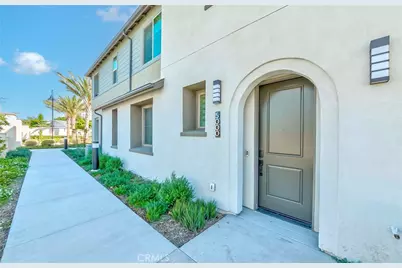 5000 Clementine Lane, Cypress, CA 90630 - Photo 3