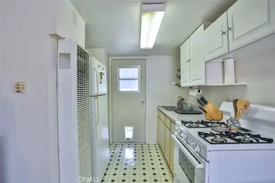 28261 Red Gum, Lake Elsinore, CA 92532 - Photo 41