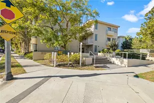 861 S Windsor Blvd, Los Angeles, CA 90005 - Photo 5