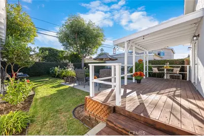 520 W 37th Street, Long Beach, CA 90806 - Photo 21