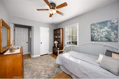 520 W 37th Street, Long Beach, CA 90806 - Photo 29