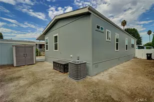 22221 Bloomfield Ave, Cypress, CA 90630 - Photo 21