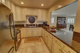 22221 Bloomfield Ave, Cypress, CA 90630 - Photo 29