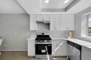 331 E Phillips, Pomona, CA 91766 - Photo 11