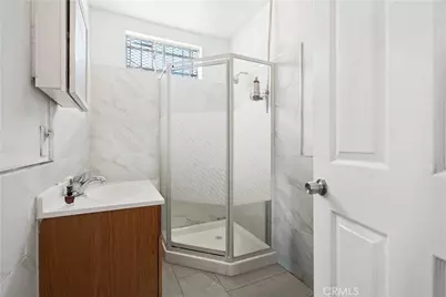 247 E 97th, Los Angeles, CA 90003 - Photo 5