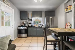 247 E 97th, Los Angeles, CA 90003 - Photo 11