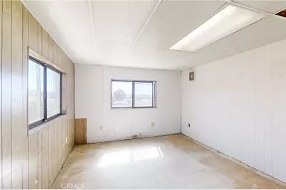 10002 Frontier Trail, Cherry Valley, CA 92223 - Photo 23