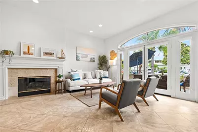 513 Pecan Ave, Huntington Beach, CA 92648 - Photo 9