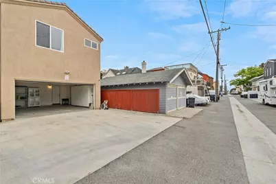 513 Pecan Ave, Huntington Beach, CA 92648 - Photo 43