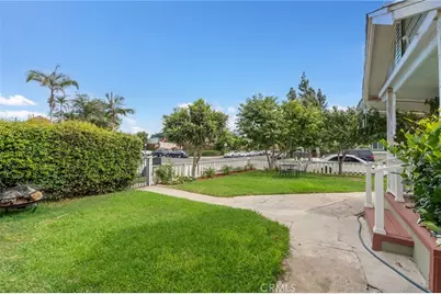 926 E Pine, Santa Ana, CA 92701 - Photo 5