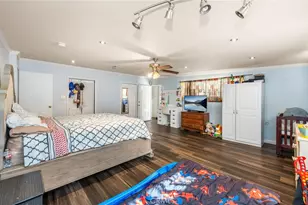 1138 Acacia St, Corona, CA 92879 - Photo 13