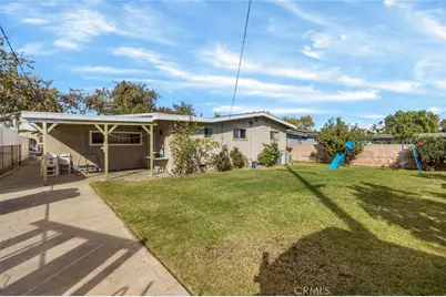 1138 Acacia Street, Corona, CA 92879 - Photo 23