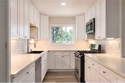 2014 S Poplar, Santa Ana, CA 92704 - Photo 9