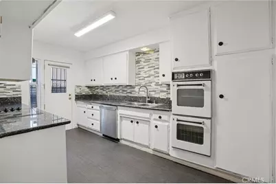 320 E Spruce, Inglewood, CA 90301 - Photo 7