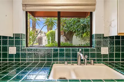 255 E Avenida Granada #211, Palm Springs, CA 92264 - Photo 23