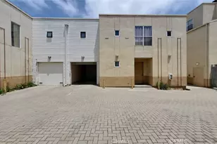 8021 S Vermont Ave, Los Angeles, CA 90044 - Photo 13