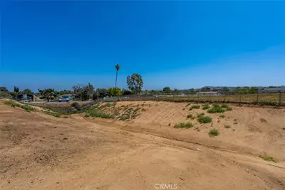 16481 Valle Vista Way, Riverside, CA 92506 - Photo 57